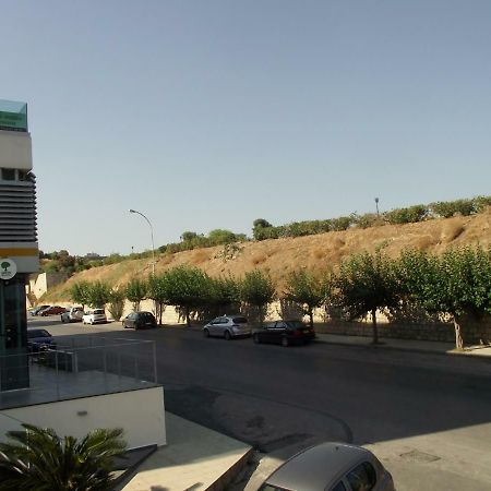 City Center Modern Single Floor Apartment Heraklion  Bagian luar foto